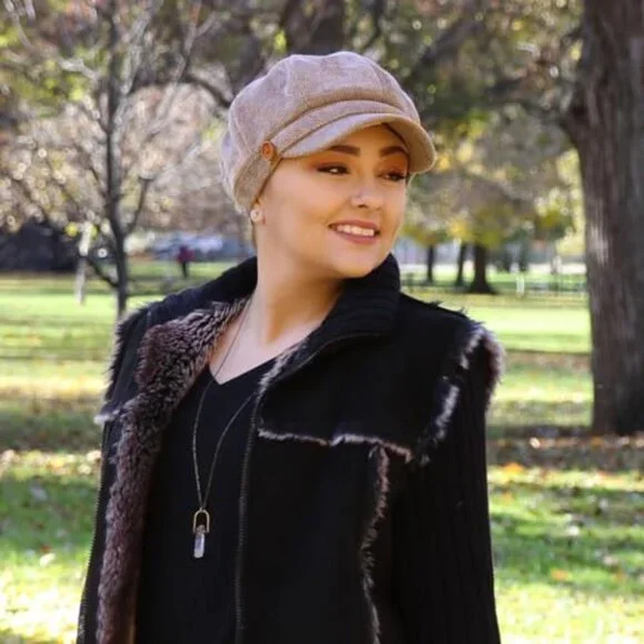 Classic Newsboy Cap Chenille Tweed Retro Chic Fall Winter  display picture 1